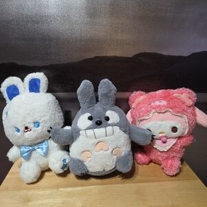 Adorable Plush Toy Set - Gray, White, and Pink My Melody Totoro Sanrio